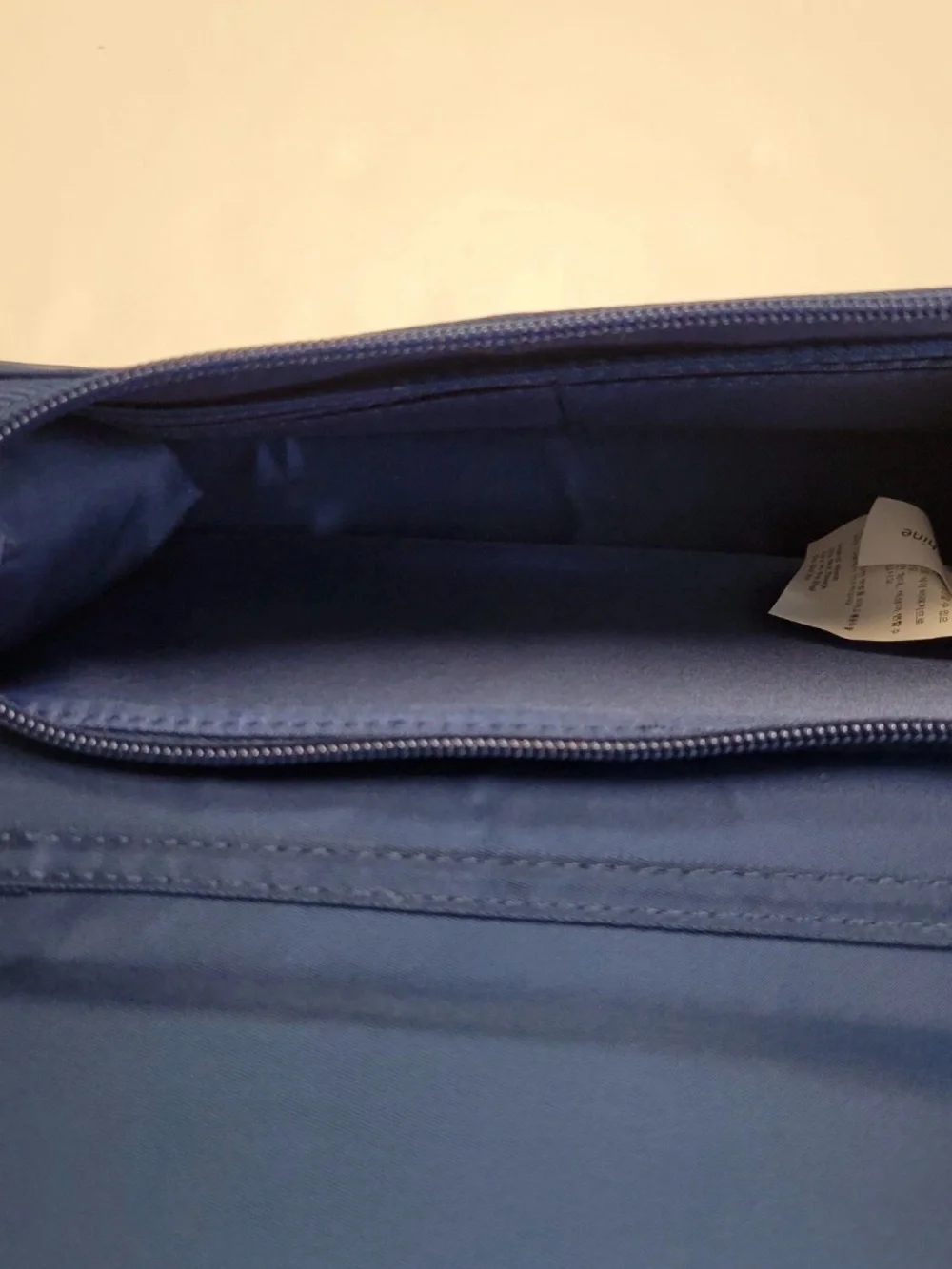 Hedgren navy crossbody